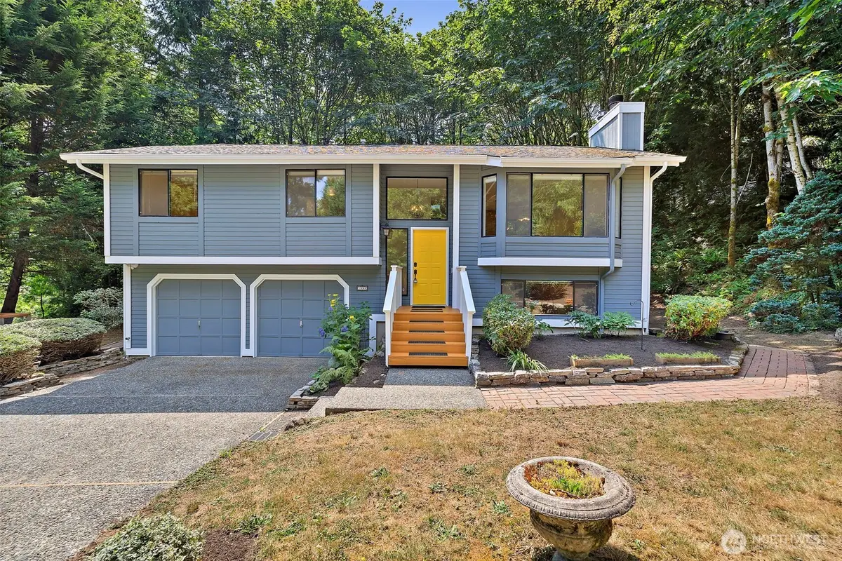 1080 Ridgewood Circle Sw, Issaquah, WA 98027 - Image #1