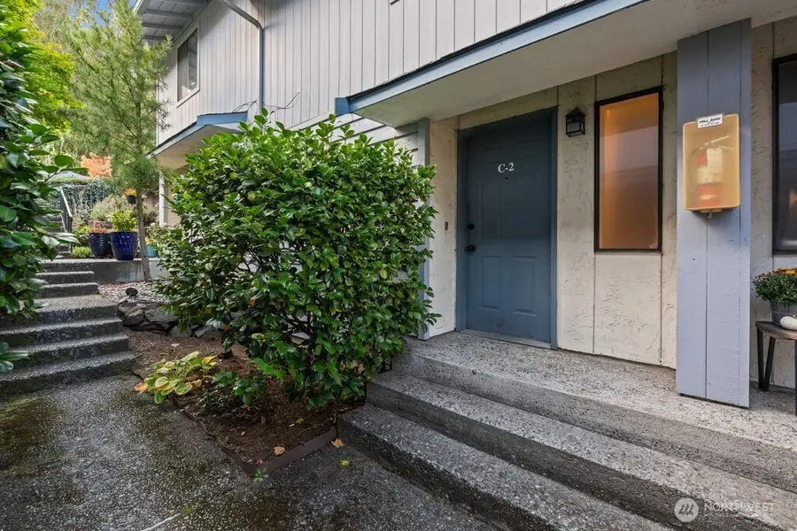 19232 15th Ave Ne #C2, Shoreline, WA 98155 - Image #2