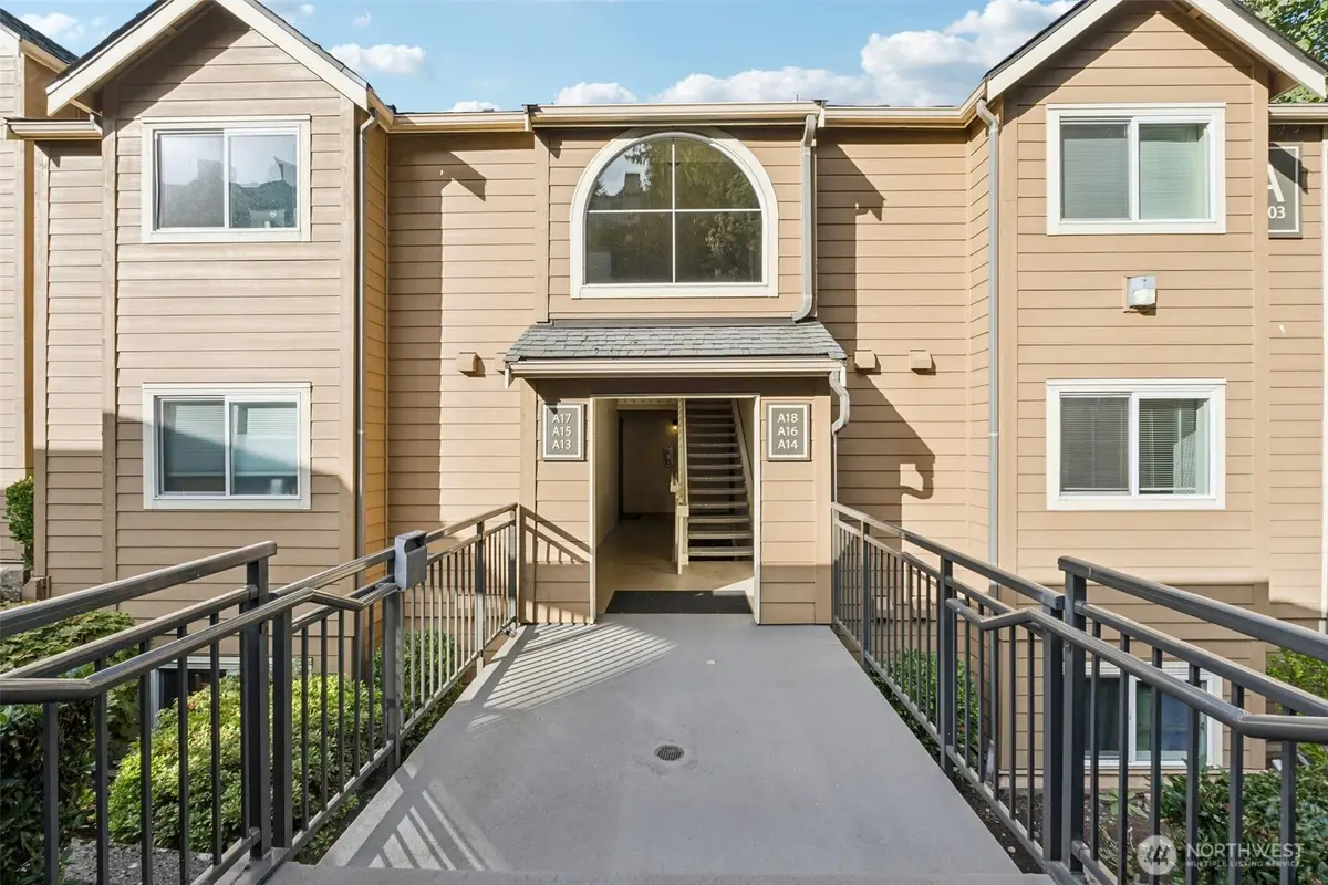 13021 SE 38th Street #A13, Bellevue, WA 98006 - Image #1