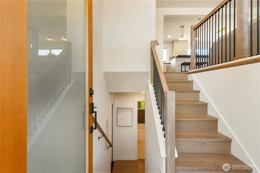 12907 87th Avenue Ne, Kirkland, WA 98034 - #2