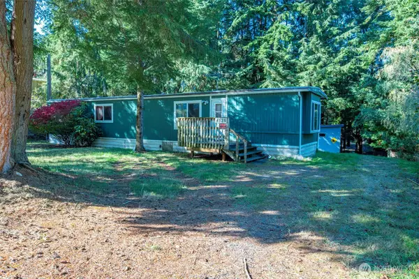 4525 Alamo Way, Oak Harbor, WA 98277