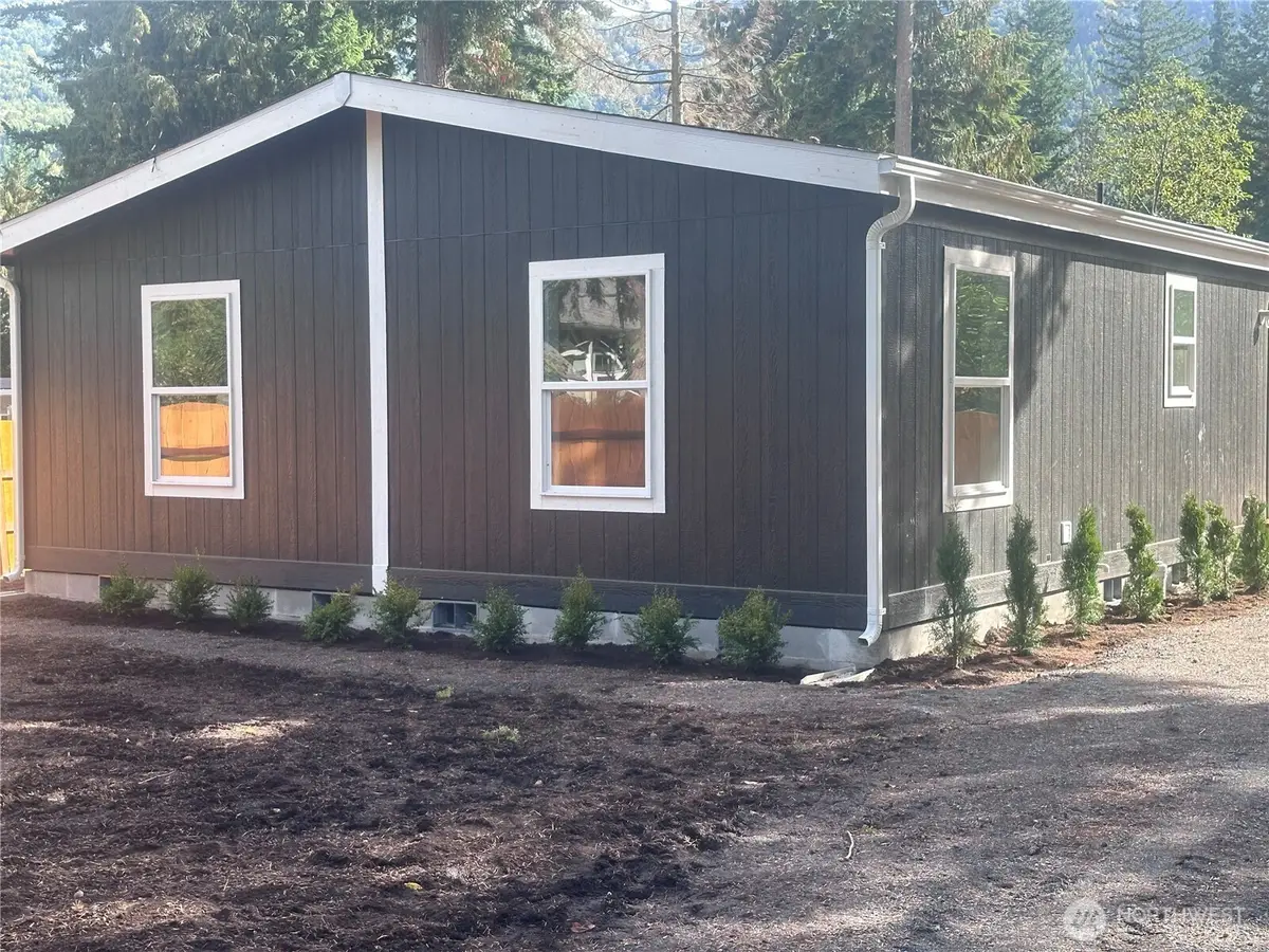 6257 Azure Way, Maple Falls, WA 98266 - Image #1