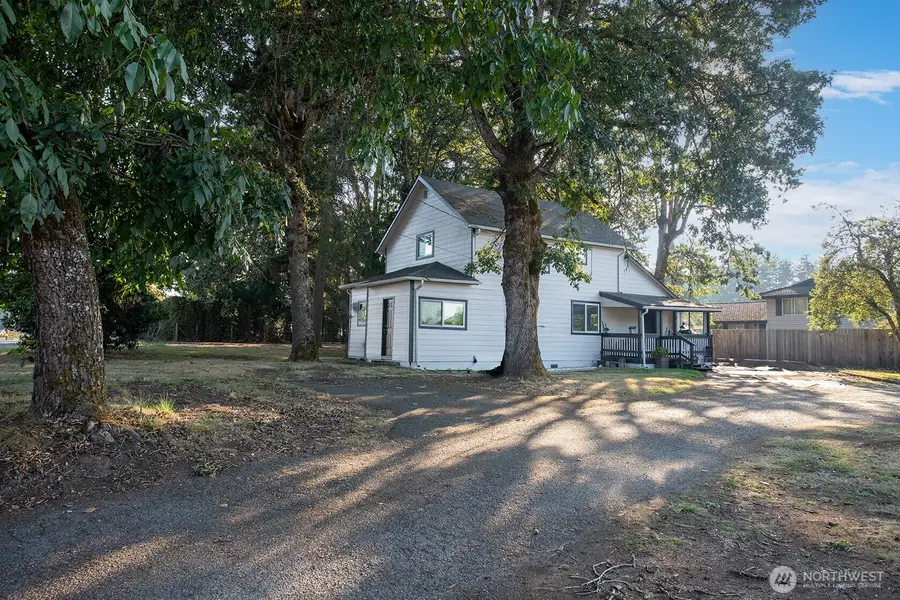 565 Mcnaught Road S #1 & 2, Roy, WA 98580 - Image #3