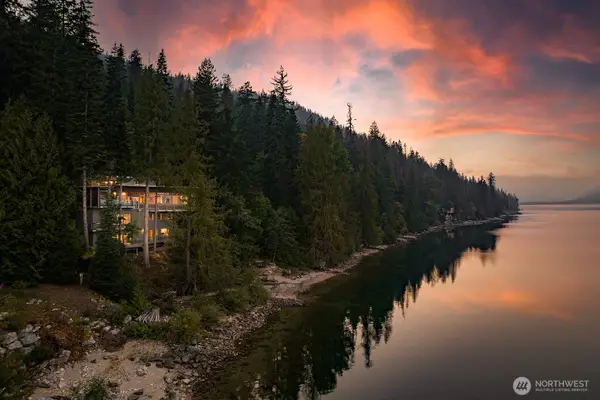 15810 Cedar Brae Road, Leavenworth, WA 98826