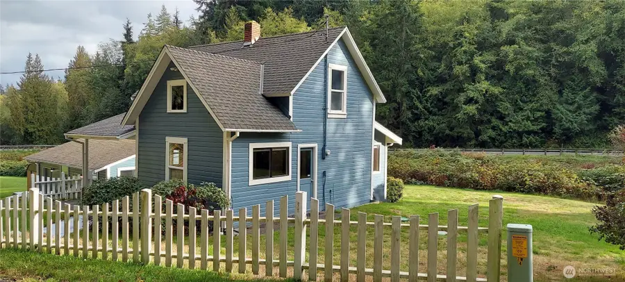 9546 Sr 525, Clinton, WA 98236 - Image #2