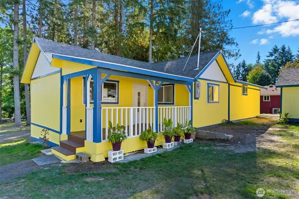 20310 NW Cedar Lane, Poulsbo, WA 98370