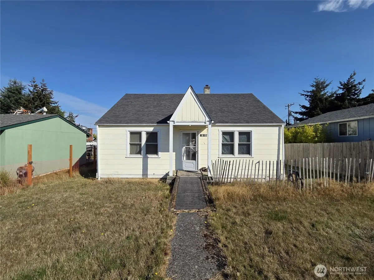 1815 W 6th Street, Port Angeles, WA 98363 - Image #1
