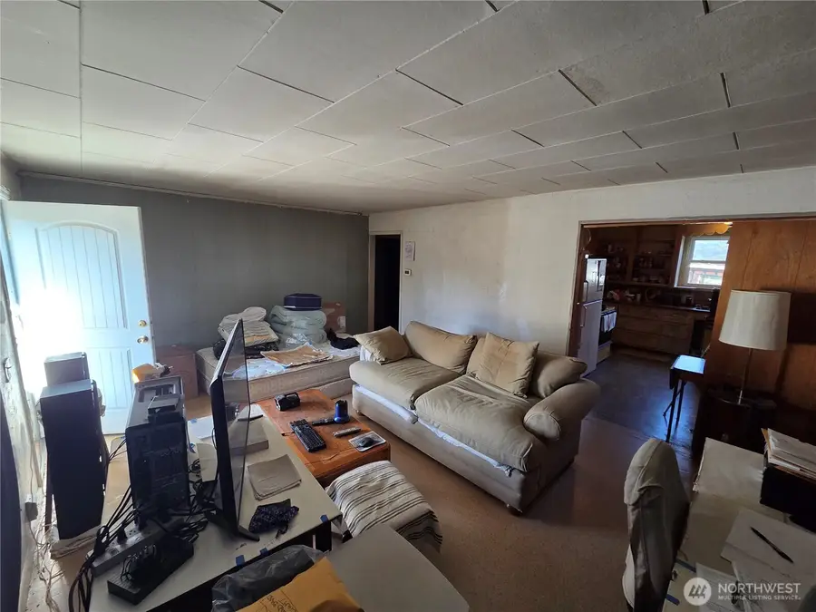 1815 W 6th Street, Port Angeles, WA 98363 - Image #3