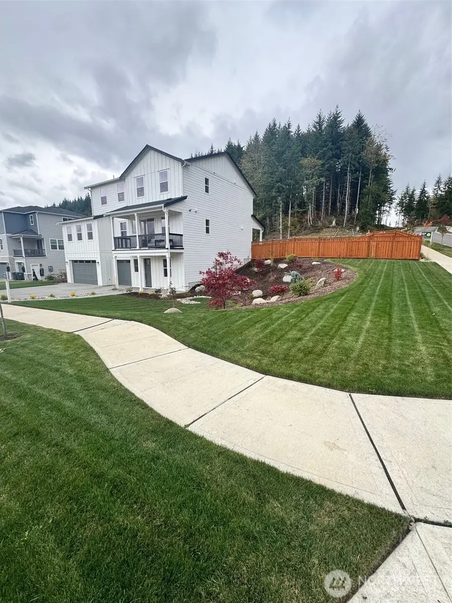 16004 210th Avenue E #308, Bonney Lake, WA 98391 - Image #2