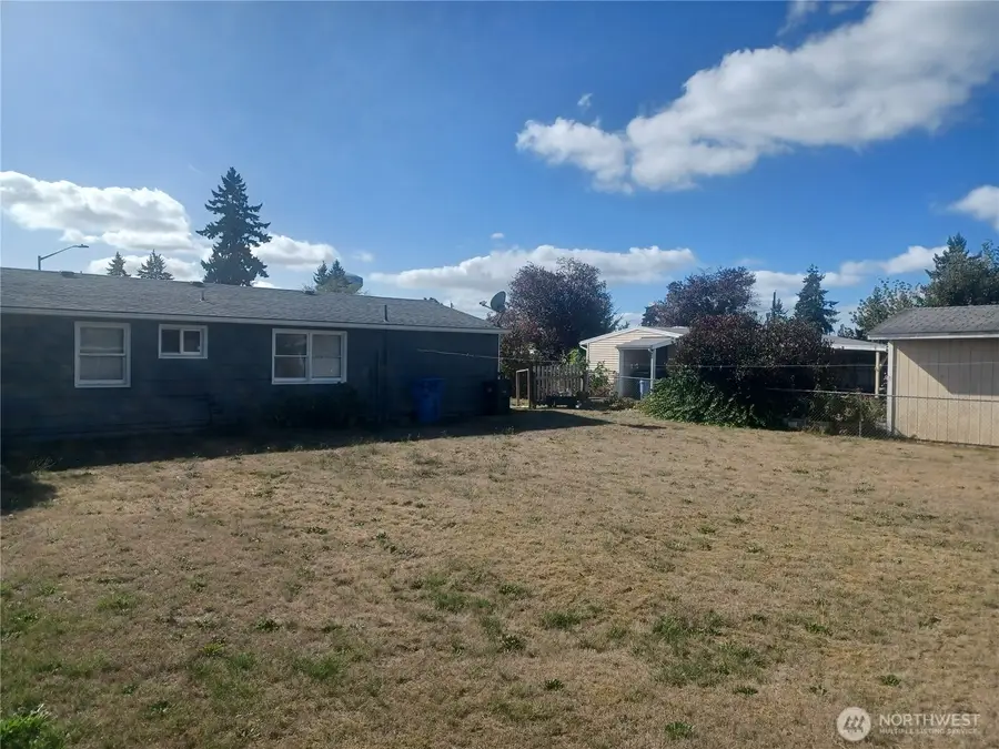 5009 Yew Lane Sw, Lakewood, WA 98499 - Image #3