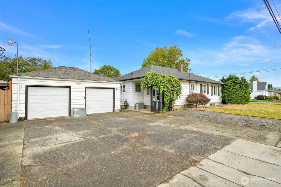 314 S 16th Street, Lynden, WA 98264 - Image #3