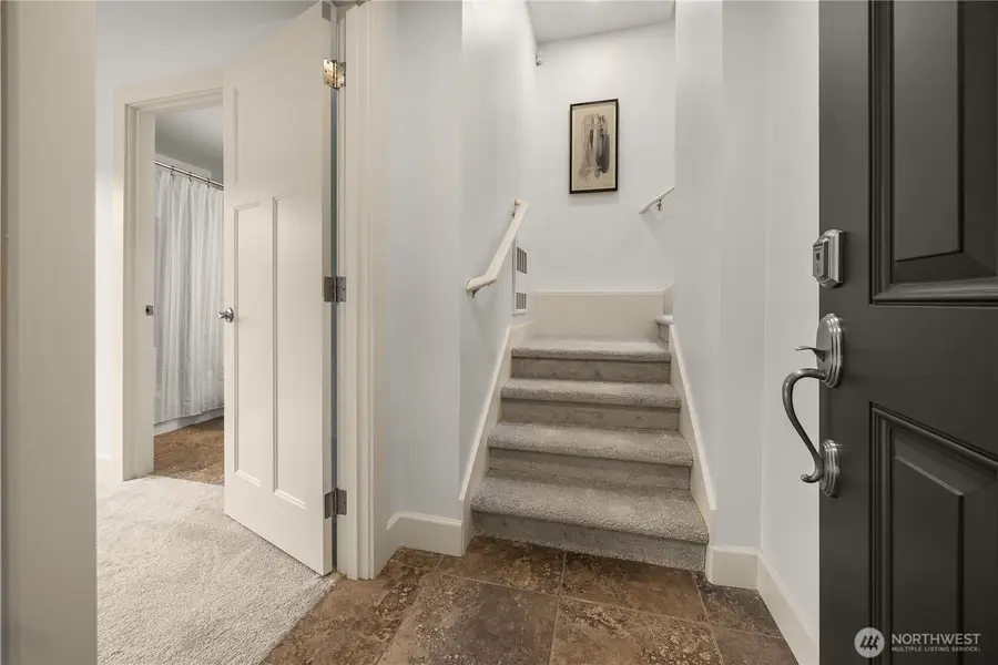 2120 W Ruffner Street, Seattle, WA 98199 - Image #2