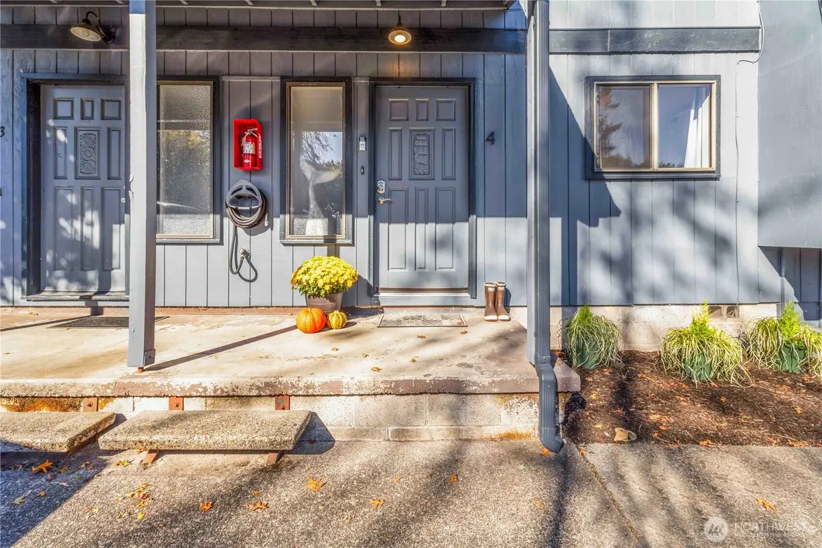 105 James Street #4, Longview, WA 98632 - Image #1