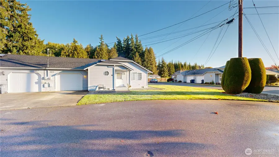6431 88th Street Ne #B, Marysville, WA 98270 - Image #2