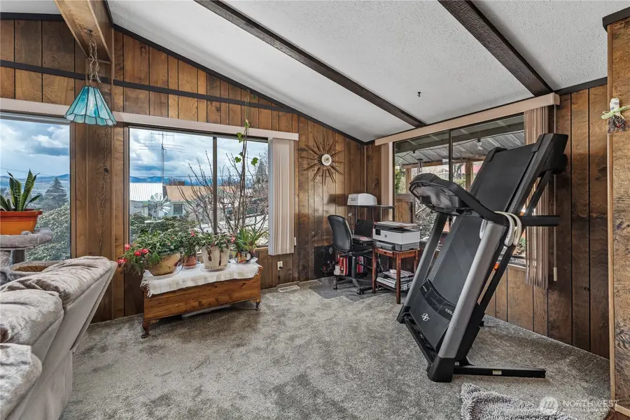 618 N Markeson Street, Chelan, WA 98816 - Image #3