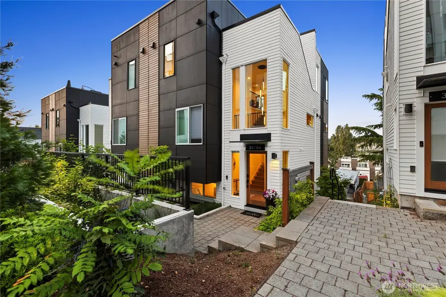 3418 23rd Avenue W, Seattle, WA 98199 - Image #2