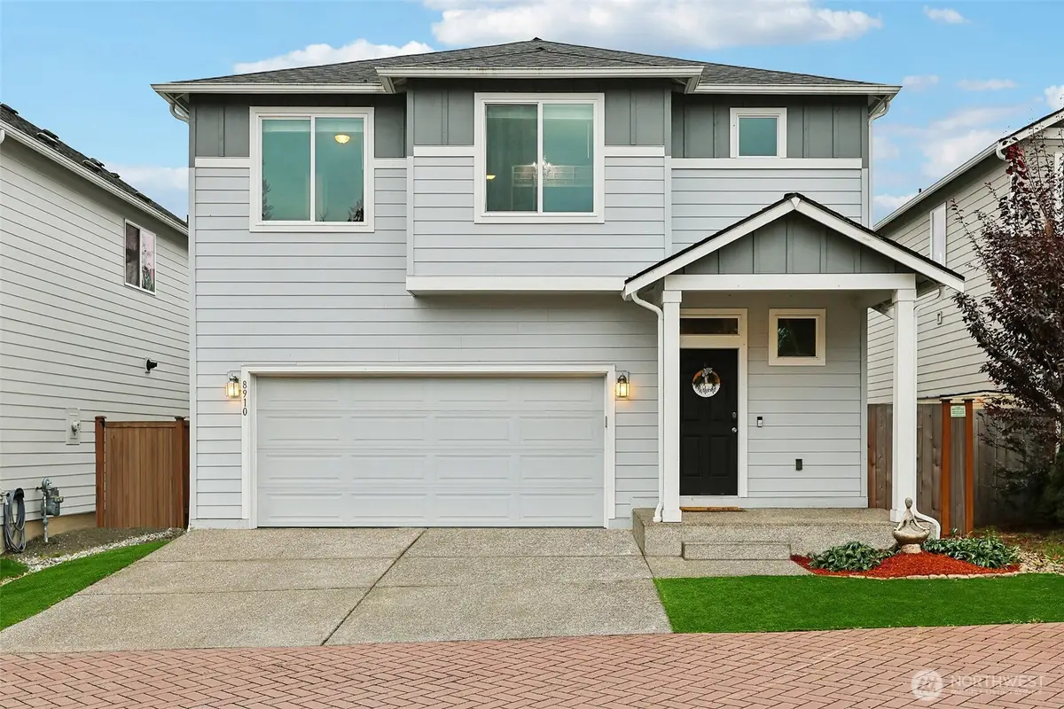 8910 56th Place Ne, Marysville, WA 98270 - Image #1