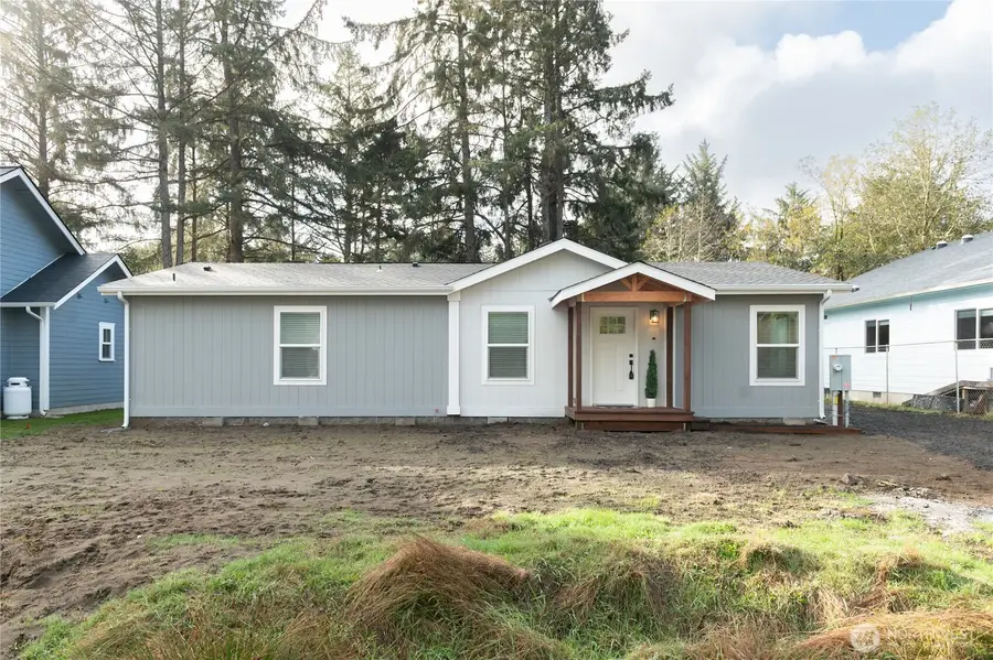 361 Eridani Loop Se, Ocean Shores, WA 98569 - Image #2