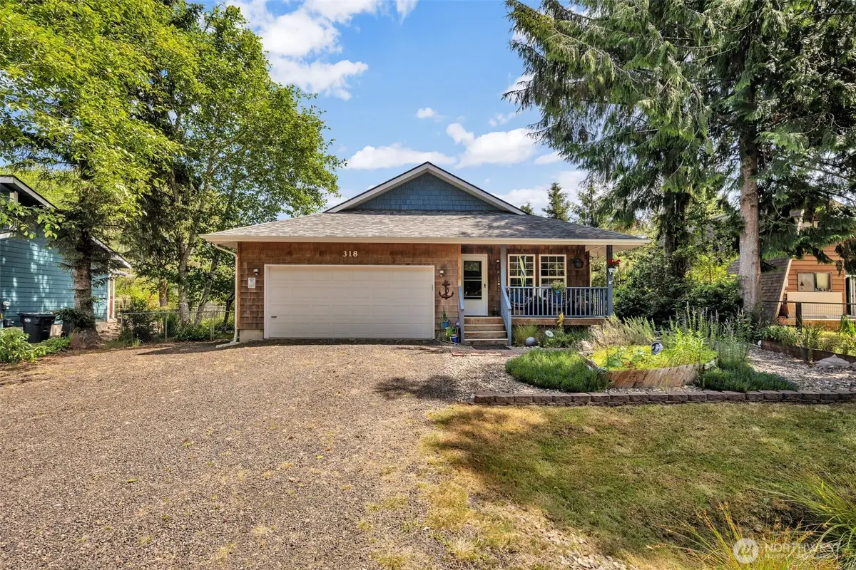 318 Duck Lake Drive Ne, Ocean Shores, WA 98569 - Image #1