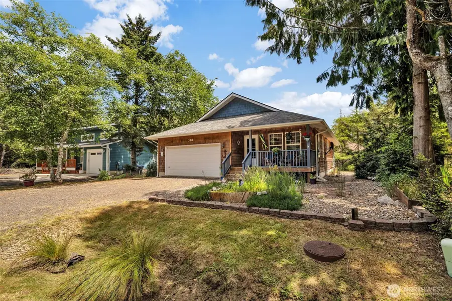 318 Duck Lake Drive Ne, Ocean Shores, WA 98569 - Image #3