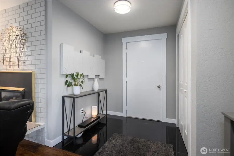 12462 Gwen Drive #1, Burlington, WA 98233 - Image #3