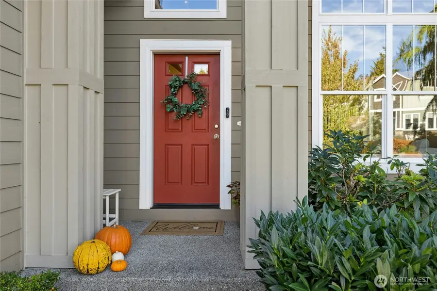 19663 Rosebud Place Ne, Poulsbo, WA 98370 - Image #2