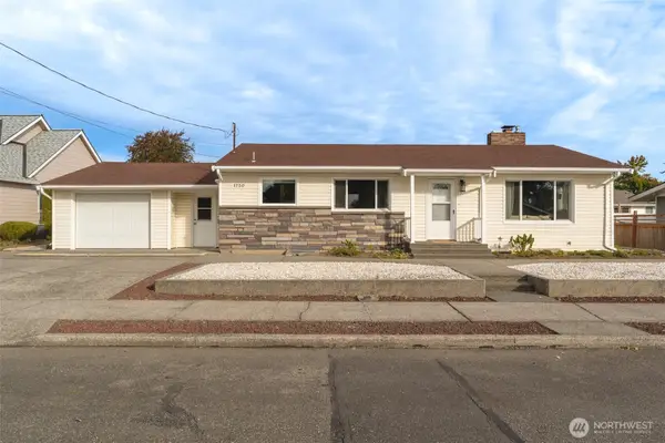 1720 E Street, Lynden, WA 98264