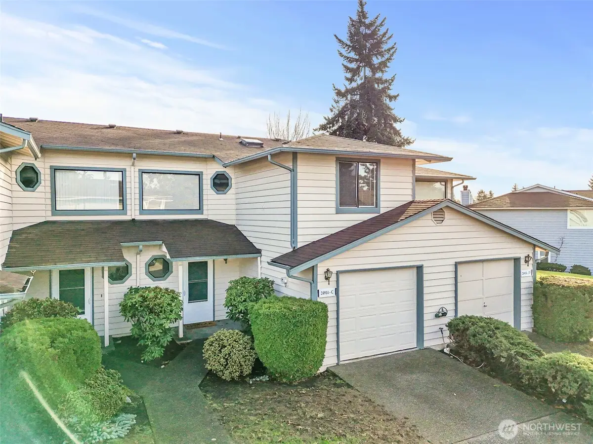 24914 109th Place Se #34C, Kent, WA 98030 - Image #1