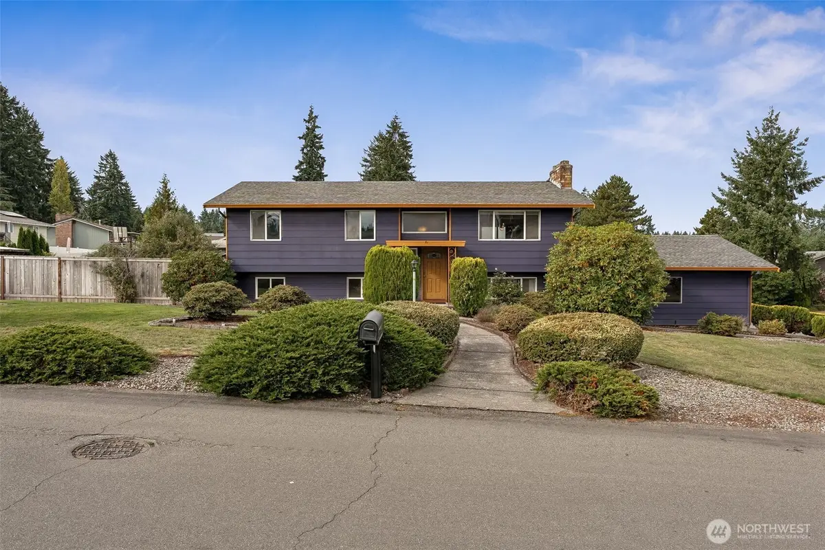10014 108th Avenue Sw, Tacoma, WA 98498 - Image #1