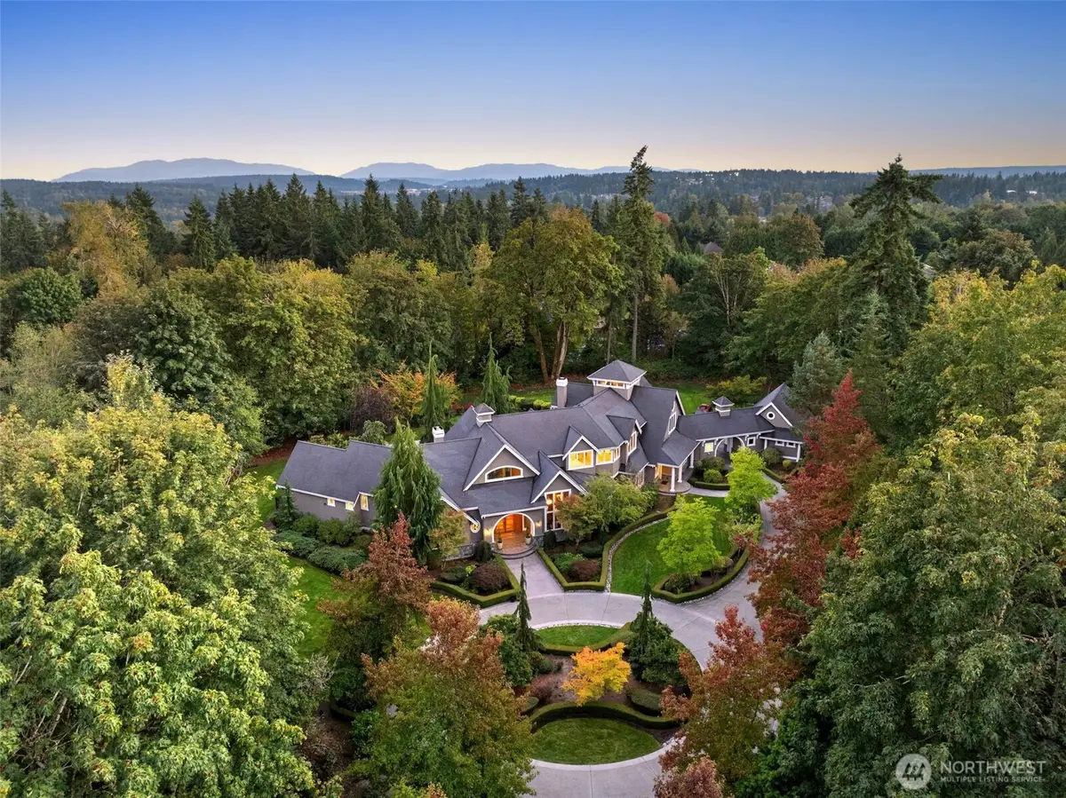 18025 NE 136th Street, Redmond, WA 98052 - Image #1