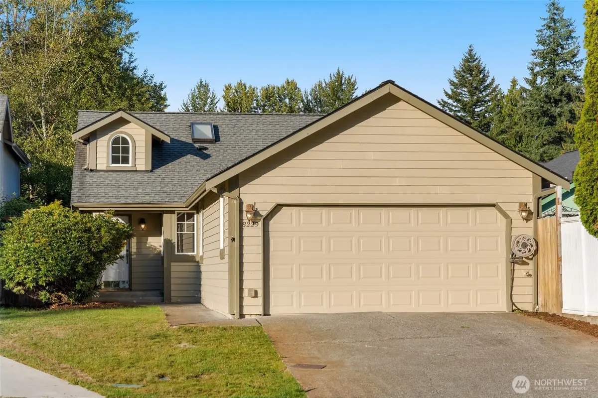 8229 1st Street Se, Lake Stevens, WA 98258 - Image #1
