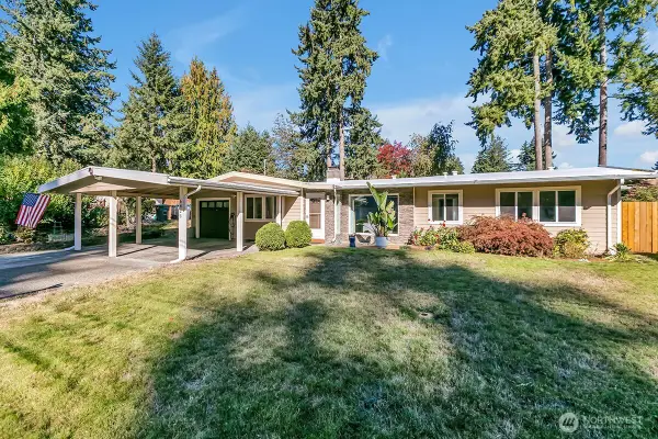 6423 47th Street Ct W, University Place, WA 98466