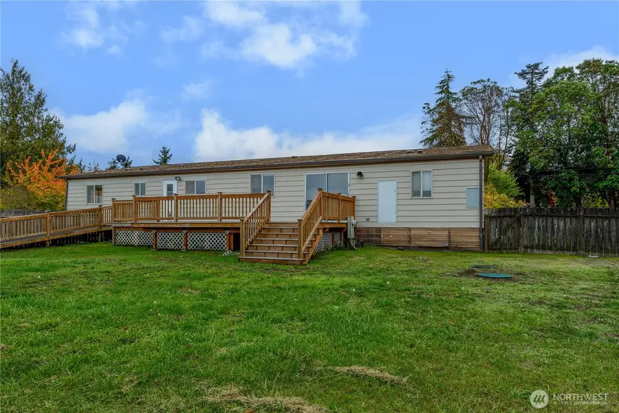 43 Sky View Dr, Port Angeles, WA 98362 - Image #2