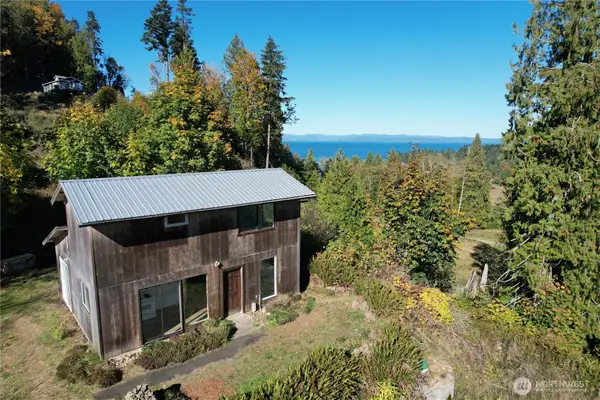 644 Crescent Bay Lane, Port Angeles, WA 98363