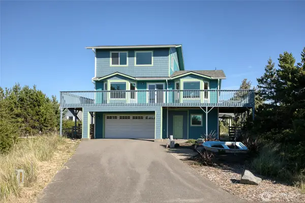 732 Alcade Court Sw, Ocean Shores, WA 98569