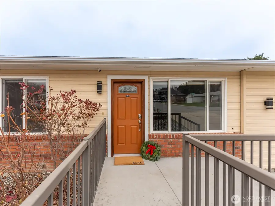 507 Cedar Wood Lane, Wenatchee, WA 98801 - Image #2