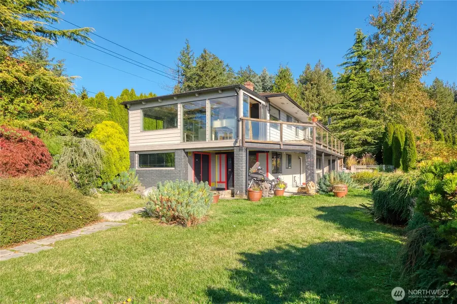 2045 Apa Road, Point Roberts, WA 98281 - Image #3