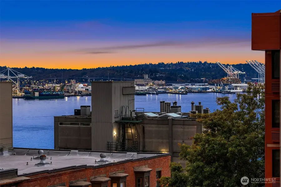 2000 1st Avenue #703, Seattle, WA 98121 - Image #2