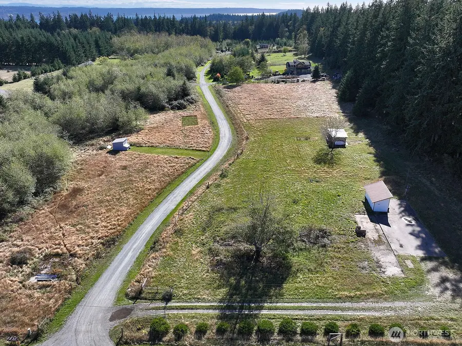 7110 Olin Place, Clinton, WA 98236 - Image #2