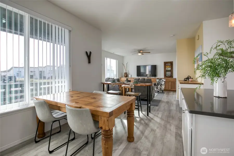 1415 Storm King Avenue Sw, Ocean Shores, WA 98569 - Image #3