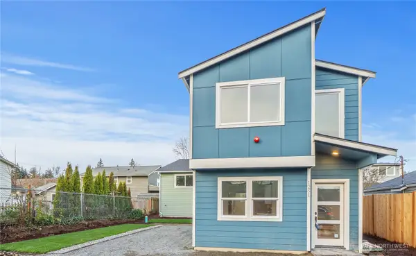 1251 SW 151st Street #B, Burien, WA 98166