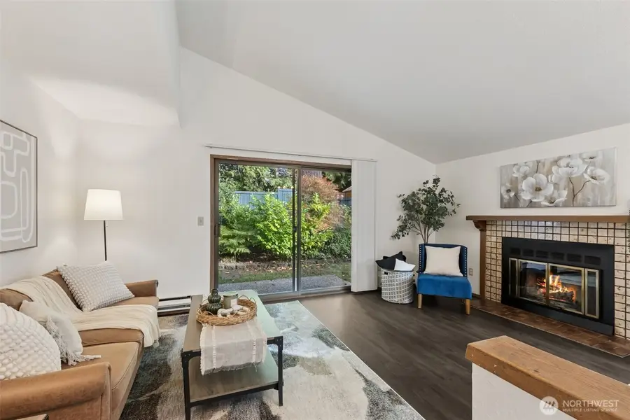 3303 134th Place Sw #B, Lynnwood, WA 98087 - Image #2