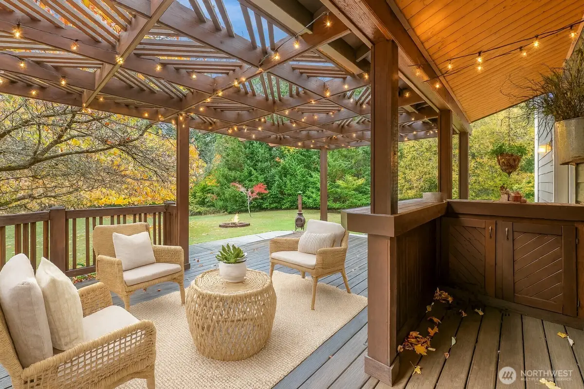 422 7th Ave, Fox Island, WA 98333 - Image #1