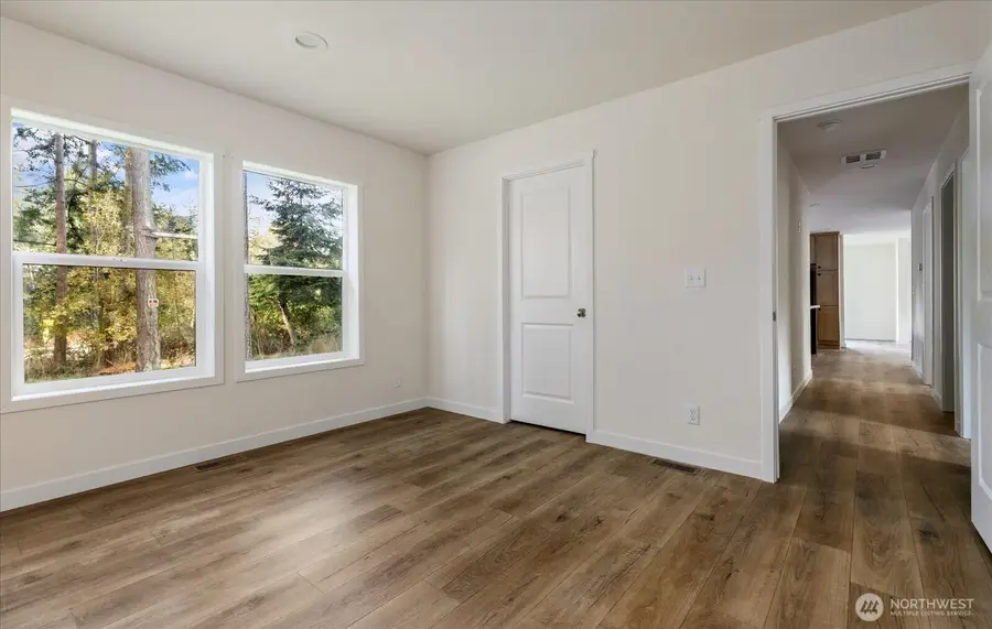 4261 Northgate Drive, Oak Harbor, WA 98277 - Image #3