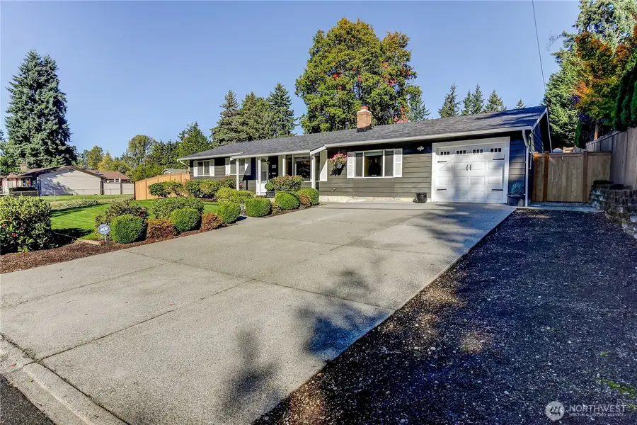 525 218th Street Sw, Bothell, WA 98021 - Image #2