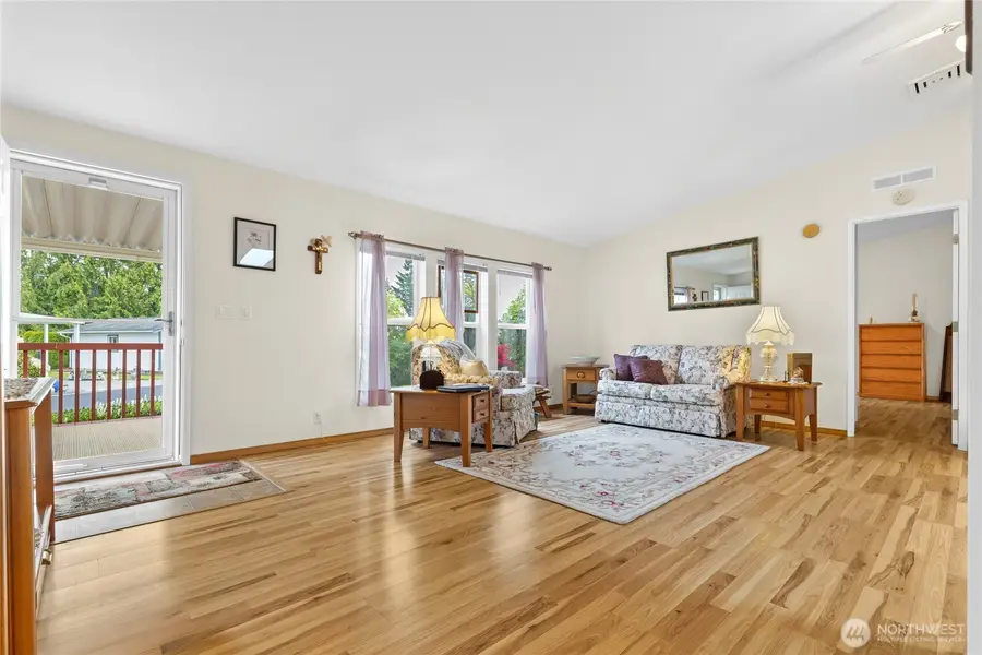 14727 43rd Avenue Ne #105, Marysville, WA 98271 - Image #3