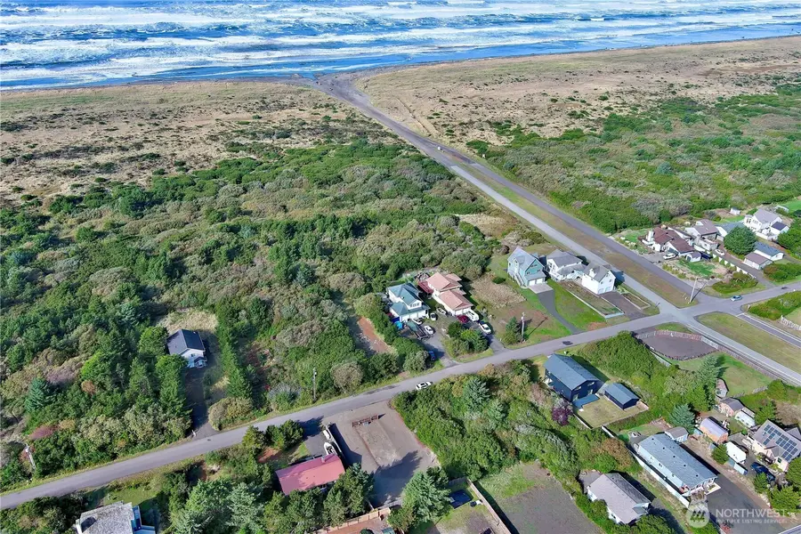 516 Sand Dune Avenue Sw, Ocean Shores, WA 98569 - Image #2