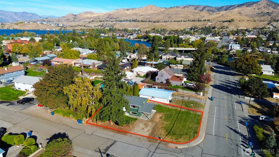 227 E Franklin, Chelan, WA 98816 - Image #3
