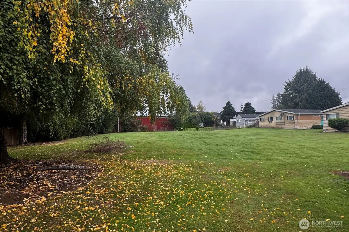 15817 Manor Way, Lynnwood, WA 98087 - Image #1