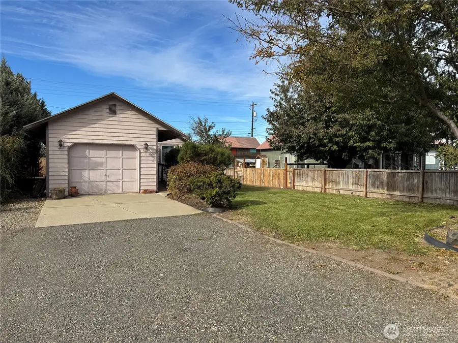 409 N Pacific Street, Ellensburg, WA 98926 - Image #2